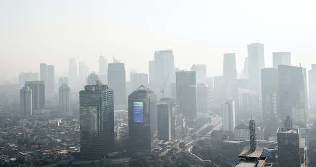 Warga Diimbau Pake Masker Foto : Ist