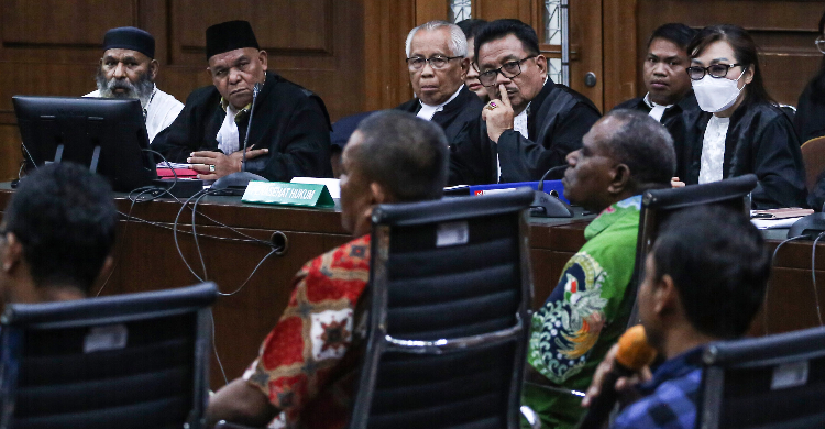 Bekas Anak Buah Bersaksi Soal Judi Persidangan Lukas Enembe. Foto : Ist