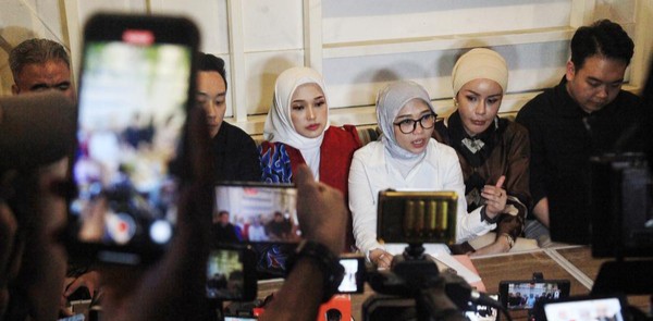 Cerita Finalis Miss Universe Indonesia Mengalami Body Shaming Saat Diminta Telanjang Foto : Ist