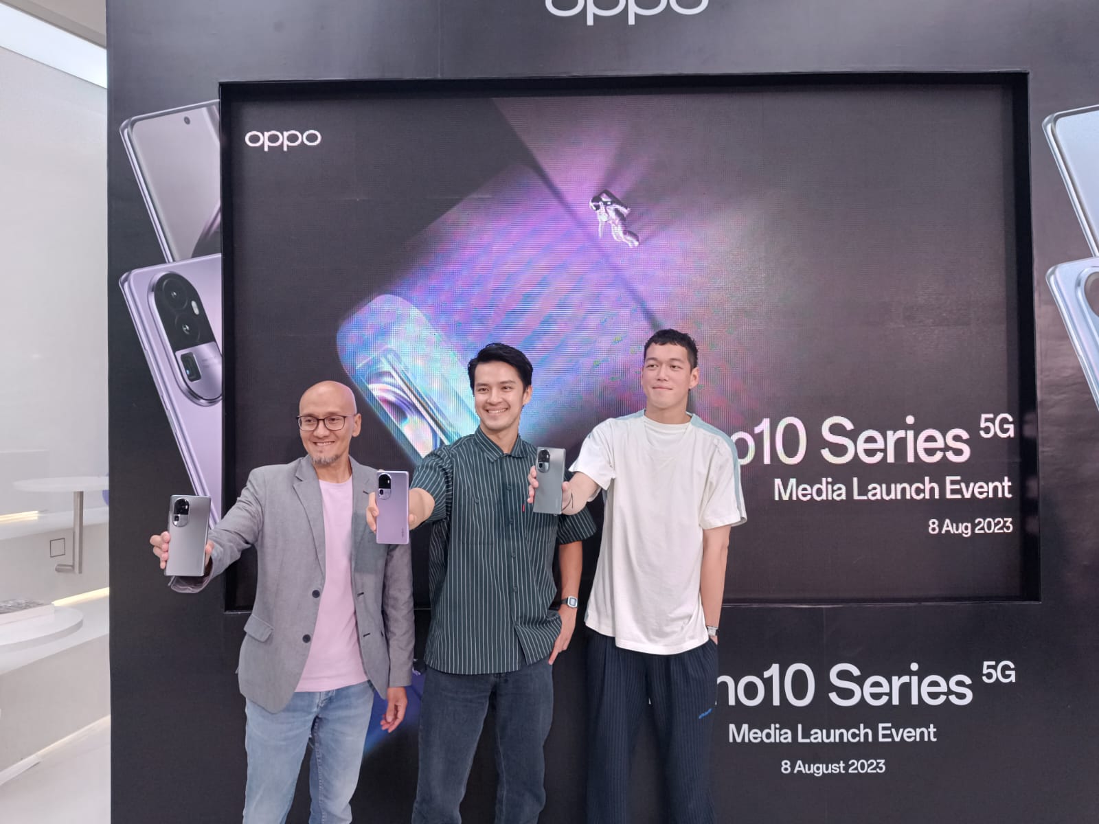 Dilengkapi Sistem Kamera Kelas Profesional, OPPO Reno10 Series 5G Resmi Diluncurkan Foto : Ist