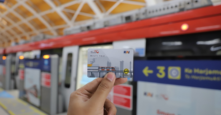 Kartu Multi Trip KRL Bisa Dipake Naik LRT Foto : Ist