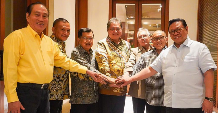 Makan Malam Dengan Airlangga-Ical-Agung, JK Senang Golkar Solid Foto : Ist