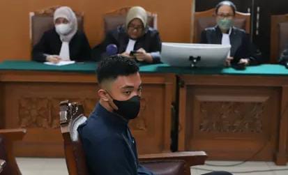 Mario Dandy Kecewa Dituntut 12 Tahun Bui Foto : Ist