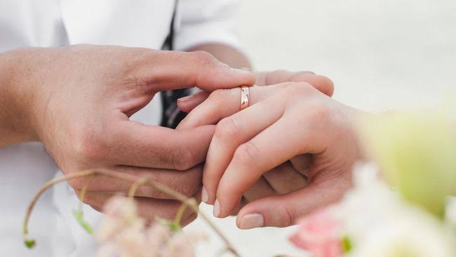 Peringati HUT RI, Pemkot Tangsel Gelar Nikah Merdeka 78 Foto : ilustrasi