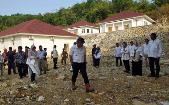 Pj Gubernur Banten Al Muktabar Tinjau Pembangunan RSUD Cilograng Foto : Humas Pemprov