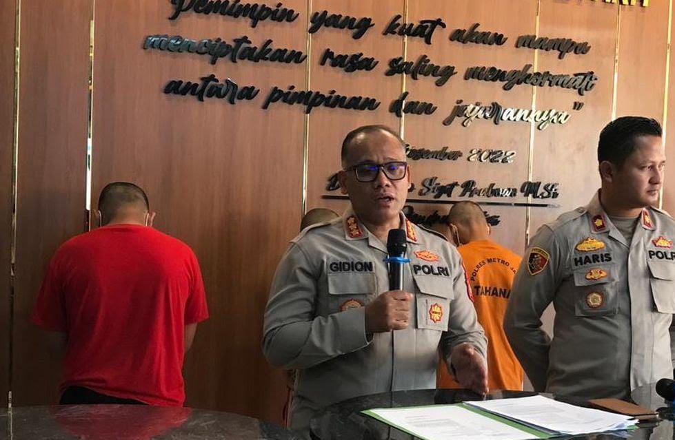 Polisi Amankan 3 Remaja di Jakut saat Hendak COD Senjata Tawuran Foto : Ist