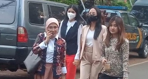 Polisi Periksa 4 Finalis Miss Universe Indonesia yang Difoto Tanpa Busana Foto : Ist