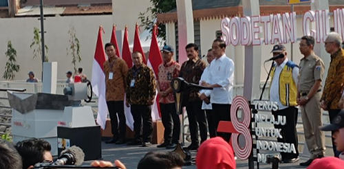 Proyek Sodetan Ciliwung Kelar, PSI Dapat Amunisi Kritik Anies Presiden Jokowi pada peresmian codetan Ciliwung.