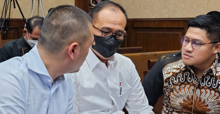 Rafael Alun Juga Didakwa Cuci Uang Hasil Korupsi Hingga Rp 100 Miliar Foto : Ist