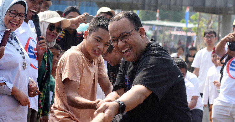 Rajin Sapa Warga Foto : Ist