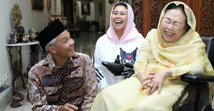 Silaturahmi Ke Istri Gus Dur Foto : Ist