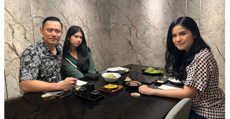 AHY Sudah Dingin, Elite Demokrat Masih Panas Ketum Demokrat Agus Harimurti Yudhoyono saat menikmati akhir pekan bersama keluarga. Foto : Ist