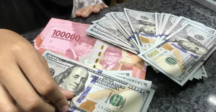 Awal Pekan, Rupiah Dibuka Tak Bersemangat Foto : Ist