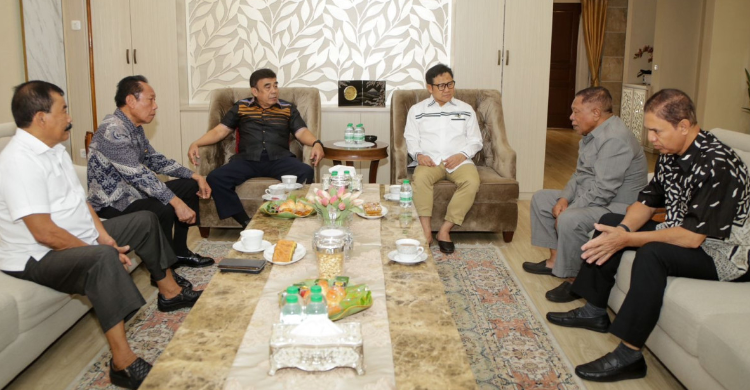 Cak Imin Disamperin 5 Purnawirawan Jenderal Foto : Ist