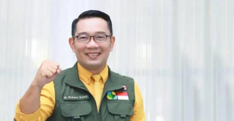 Cari Cawapres, Hasto Masih Buka Hati Ke Ridwan Kamil Foto : Ist