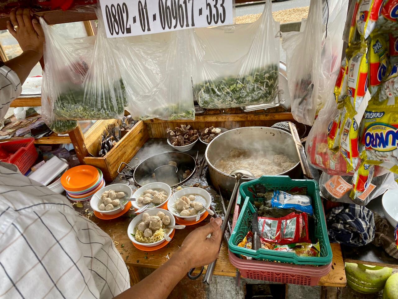 Cobain Bakso Mas Boy Yang Viral di BSD Foto : Mg.2 (Jay)