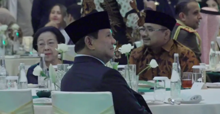 Duduk Semeja Di Hari Nasional Saudi Foto : Ist