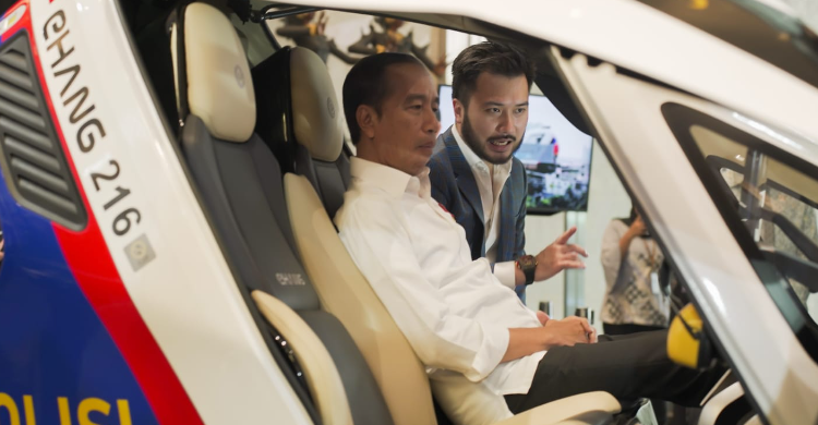 EHang 216 Sukses Curi Perhatian Jokowi, Dijajal Langsung Bareng Rudy Salim Foto : Setpres