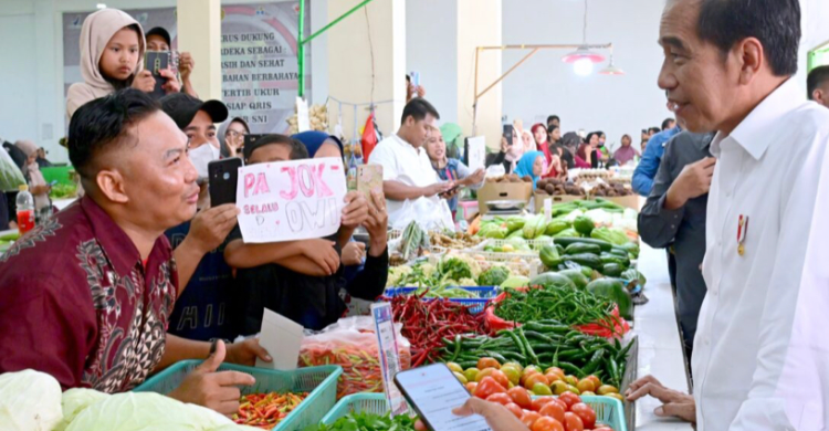 Harga Cabai Dan Bawang Turun Di Samarinda, Jokowi Tekan Harga Beras Dengan SPHP Foto : Setpres