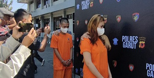 Ini Dia Dua Sejoli Garut Pemeran Live Mesum, Mengaku Hanya Main-main Foto : Ist