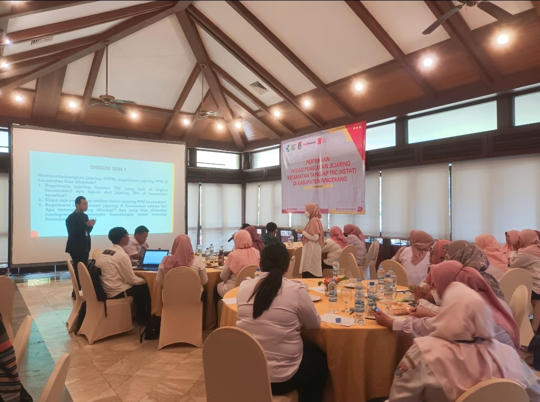 Inovasi Kecamatan Tanggap TBC (KETAT), Kabupaten Tangerang Dukung Eliminasi Tuberkulosis Tahun 2030 Pertemuan Inisiasi Penguatan Jejaring Kecamatan Tanggap TBC (KETAT) di Kabupaten Tangerang pada Rabu (27/09/2023). (tangselpos.id/lim)