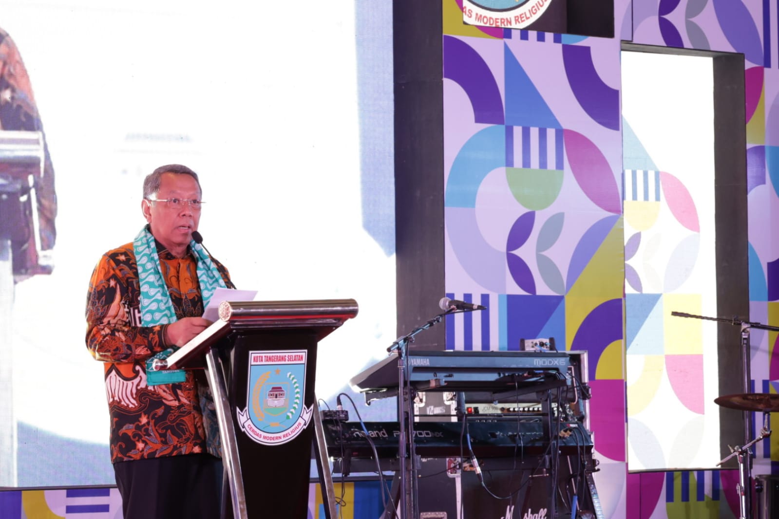 Jadi Tuan Rumah Rakernas Pengelolaan Keuangan Daerah, Benyamin Harap Dapat Gerakkan Roda Perekonomian Wali Kota Tangsel, Benyamin Davnie sambutan saat Rakernas Pengelolaan Keuangan Daerah, di Intermark, Serpong. (tangselpos.id/rmn)