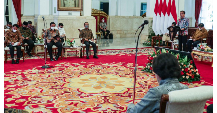 Jakarta Bukan Ibu Kota Negara Mulai Dibahas Jokowi di Istana Rapat di Istana Merdeka dipimpin oleh Presiden Jokowi. Foto : Setpres
