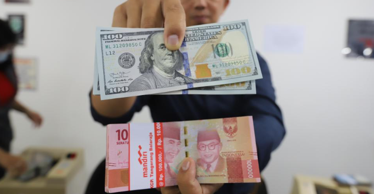 Jelang Akhir Pekan, Rupiah Dibuka Di Level Rp 15.480 Foto : Ist