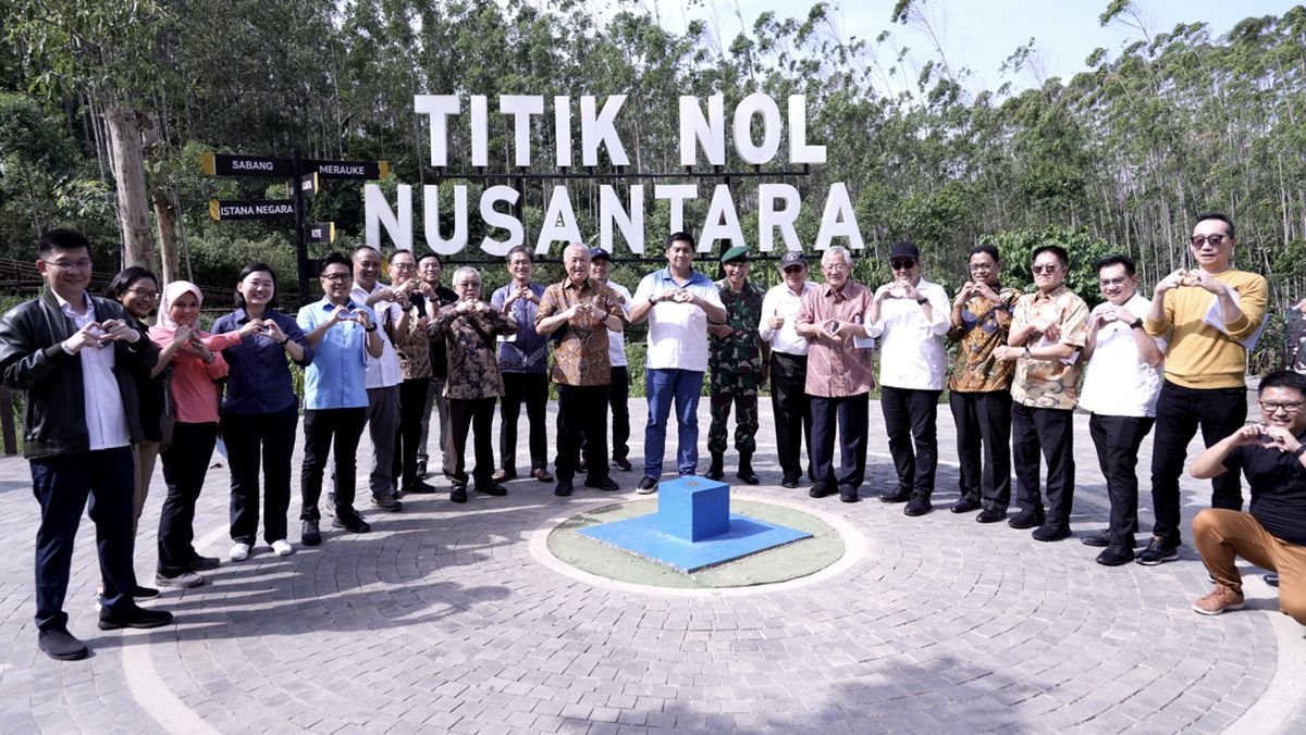 Jokowi; Nggak Mungkin Aguan Cs Mau Tanam Modal Rp 20 T Di IKN, Kalau Nggak Cuan Rombongan Aguan saat berkunjung ke IKN Nusantara. Foto : Ist