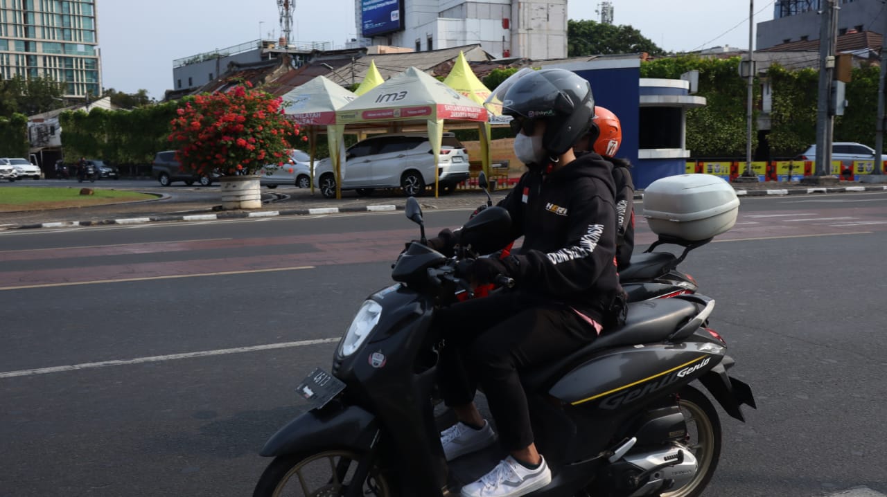 Komunitas Genio konvoi telusuri jalan di Jakarta.(ist).