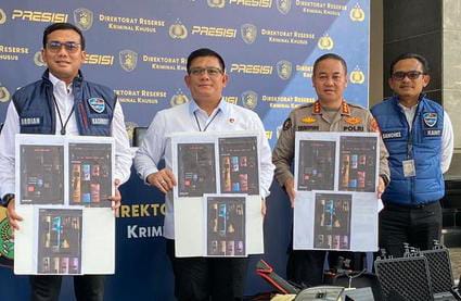Mangkir, Pemeran Pria Film Porno Jaksel Ngaku Sakit Cacar Foto : Ist