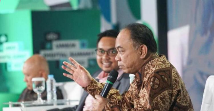 Menkominfo Ajak Operator Seluler Ikut Perangi Judi Online Foto : Ist