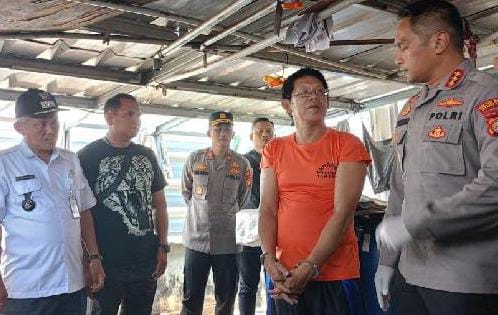 Pabrik Ciu Berkedok Konfeksi di Jakbar Digerebek, Polisi Tangkap Bos Foto : Ist