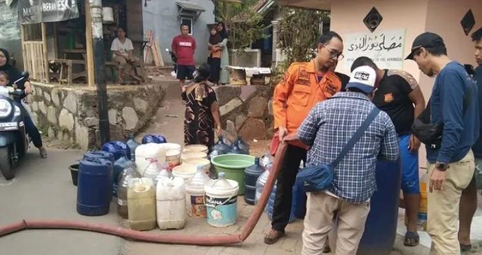 Ratusan Warga Koceak & Momonggor Krisis Air Bersih Ist.