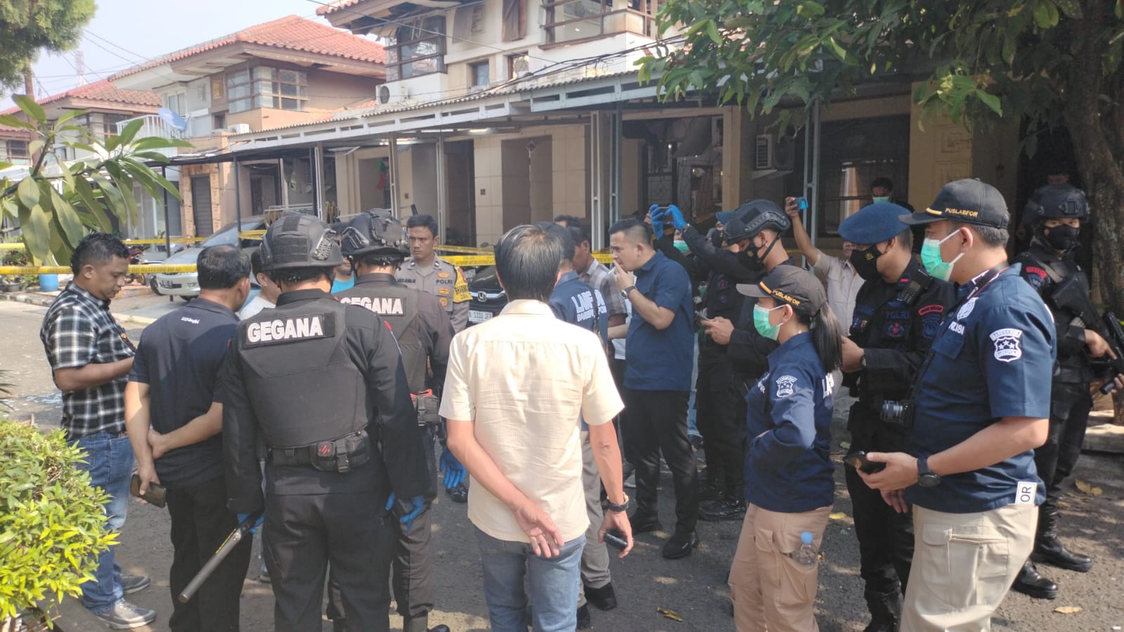 Suara Ledakan Gegerkan Warga Perumahan Taman Ubud Tangerang, Polisi : Diduga Kebocoran Gas Foto : Ist