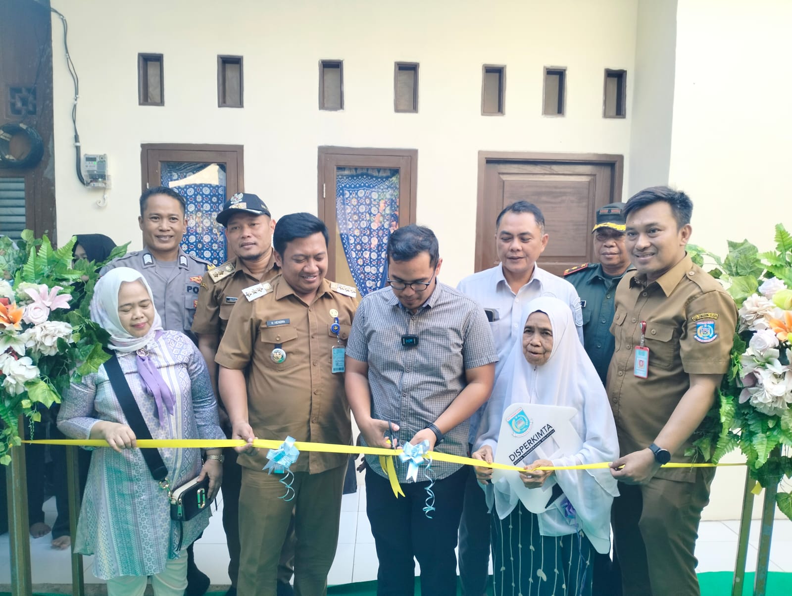 Tak Lagi Khawatair Kebocoran, Ratusan Rumah Tak Layak Huni di Tangsel Dibedah Foto : Ist