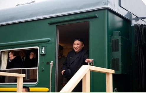 Temui Presiden Putin, Kim Jong Un Tiba Di Rusia Naik Kereta Anti Peluru Foto : Ist
