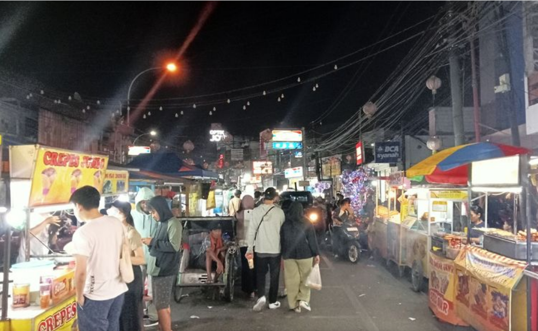 Tidak Terdampak Kebakaran, Wisata Kuliner Pasar Lama Tetap Buka Normal Foto : Ist