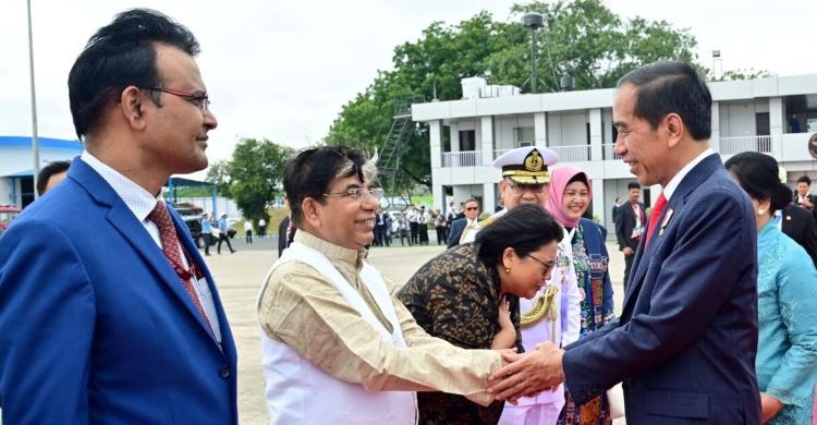 Usai Hadiri KTT G20 India, Presiden Jokowi Dan Ibu Iriana Kembali ke Tanah Air Foto : Setpres