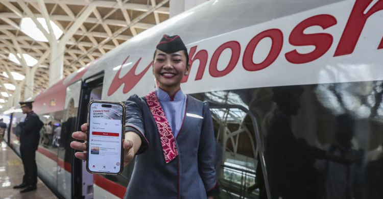 Banyak Peminat, Kereta Cepat Whoosh Angkut 11 Ribu Penumpang Sehari Foto : Ist