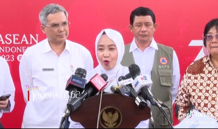El Nino Diperkirakan Hingga Akhir Oktober, Musim Hujan Mulai November Kepala BMKG Dwikorita Karnawati saat konferensi pers sesuai mengikuti rapat di Istana Merdeka. Foto : Ist