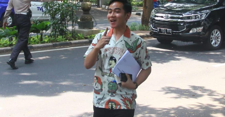 Gibran Masuk Golkar Jadi Trending Topik Di Twitter Foto : Ist