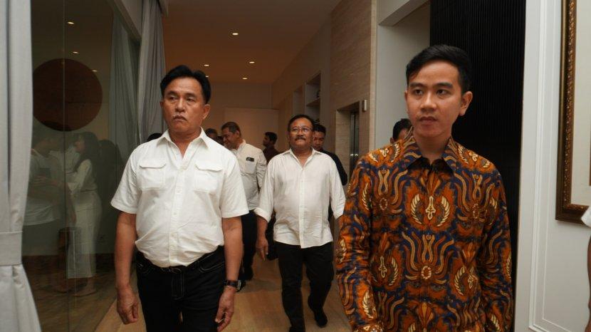 Gibran Sowan Ke Yusril, Diskusikan Peran Di Pemerintahan Jika Menang Pilpres Foto : Ist