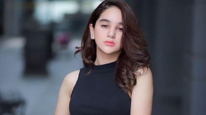 Hana Hanifah, Baru Sebulan Menikah, Eh Diselingkuhi Suami Foto : Ist