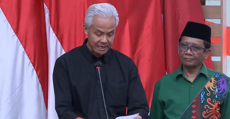 Kirim Pantun Ucapan Selamat Foto : Ist