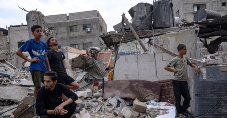 Korban Tewas Perang Israel-Palestina Tembus 8.005, Mayoritas Kelompok Rentan Foto : Ist