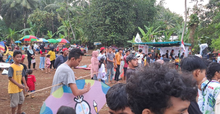 Lestarikan Tradisi Dan Kreativitas Foto : Ist