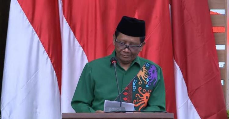 Mahfud: Mas Ganjar Pemimpin Merakyat, Berani Perbaiki Yang Bengkok-Bengkok Foto : Ist