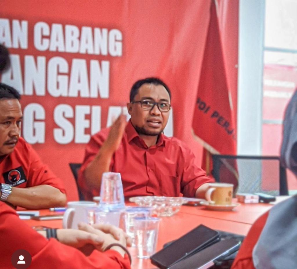 Ketua DPC PDIP Kota Tangsel Wanto Sugito.Foto : Ist