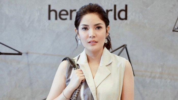Nindy Ayunda, Masih Pacar Dito Foto : Ist
